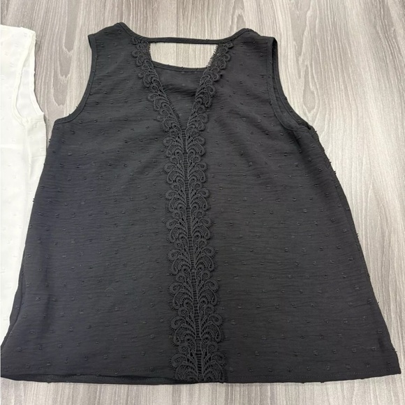 SHEIN White & Black Sleeveless Blouse Tank Tops Size Small (set of 2) - Picture 8 of 15
